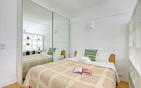 St Germain & Le Bon Marche With Balcony - Cityapartmentstay