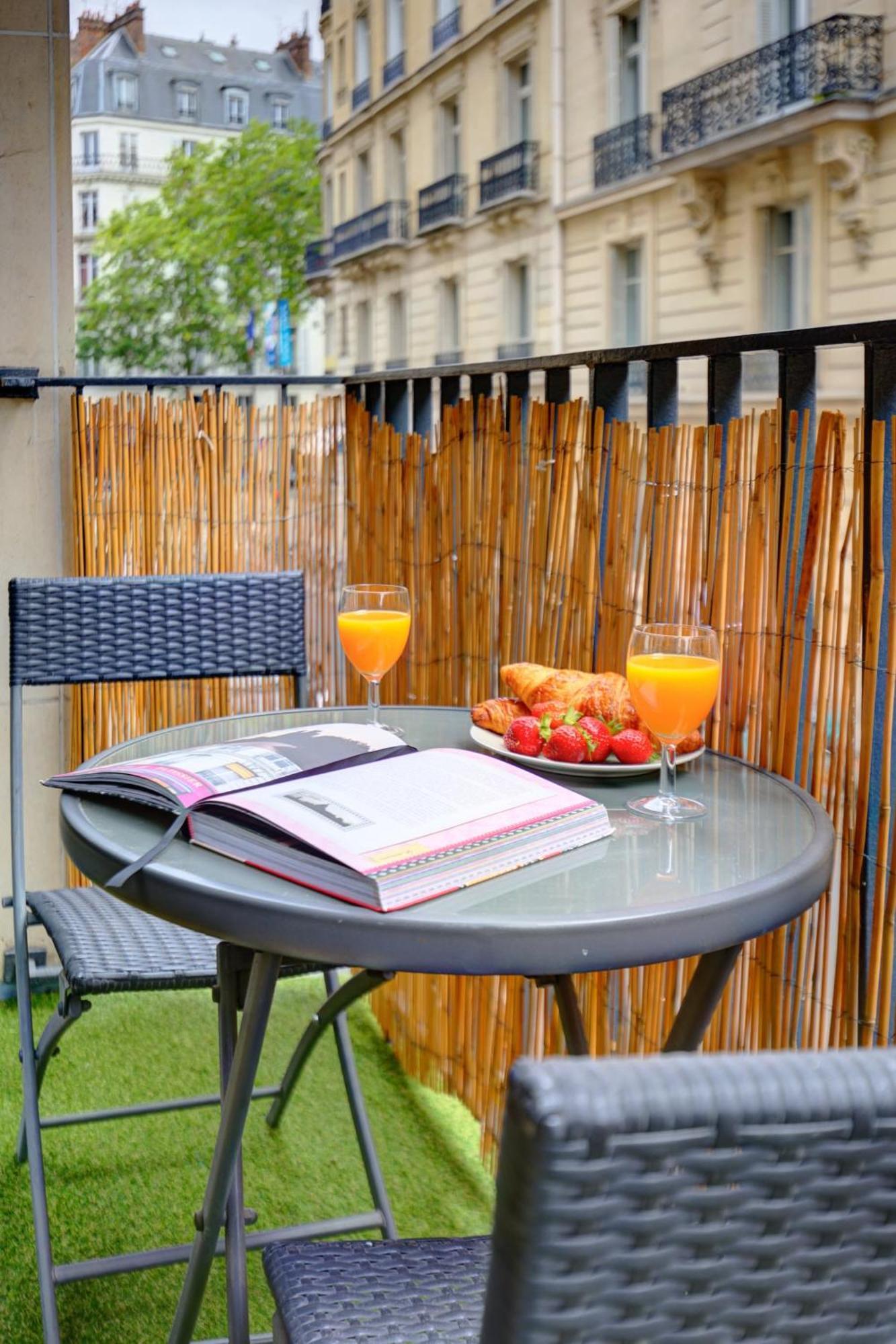 St Germain & Le Bon Marche With Balcony - Cityapartmentstay Paris Extérieur photo
