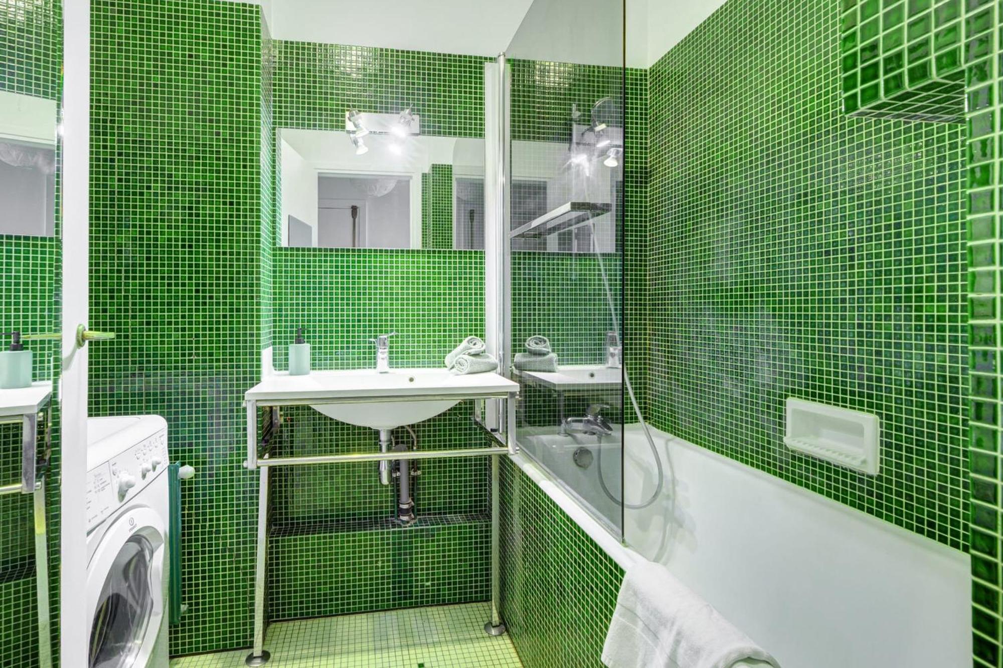 St Germain & Le Bon Marche With Balcony - Cityapartmentstay Paris Extérieur photo